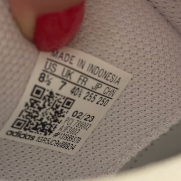 BNWT Adidas Superstar XLG women Shoes – Size 8.5 US – White & Green - Picture 9 of 16